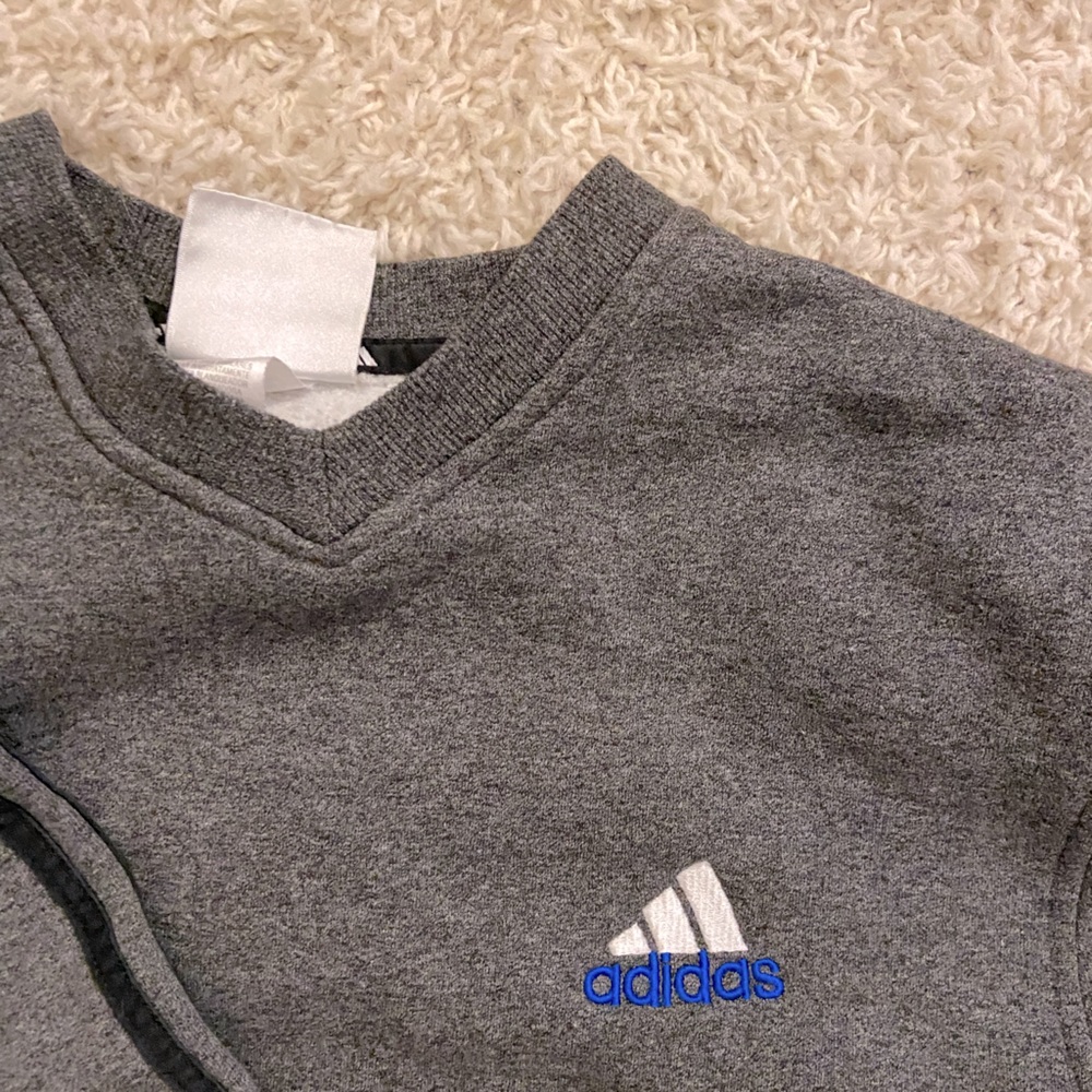 Adidias Crew Neck